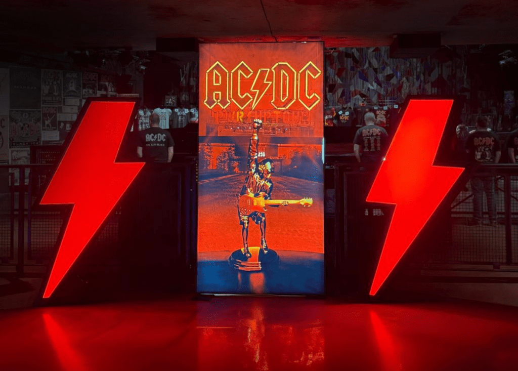 AC/DC PWR/UP pop-up 1