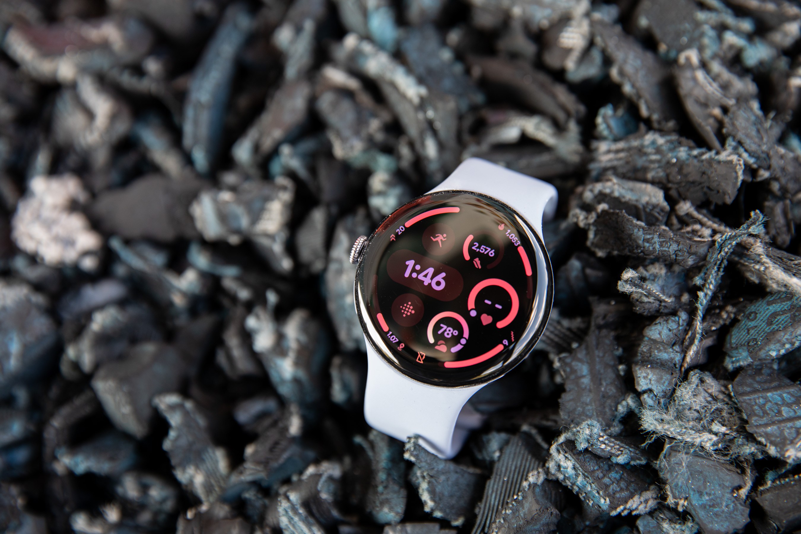 257970_Pixel_Watch_4_AKrales_0441