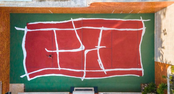 Casa Axis Turns the Tennis Court Into a Playable Artwork