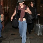 Frequent Flyers in 2026 Swear By Still Here Jeans and This Flat-Shoe Trend to Look Cool