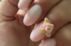 “Invisible” Nails Are About to Be Everywhere—7 Versions Celebrity Nail Artists Love
