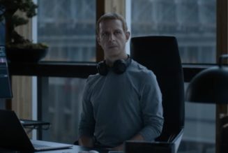 Jeremy Strong Is Mark Zuckerberg in First Trailer for The Social Reckoning