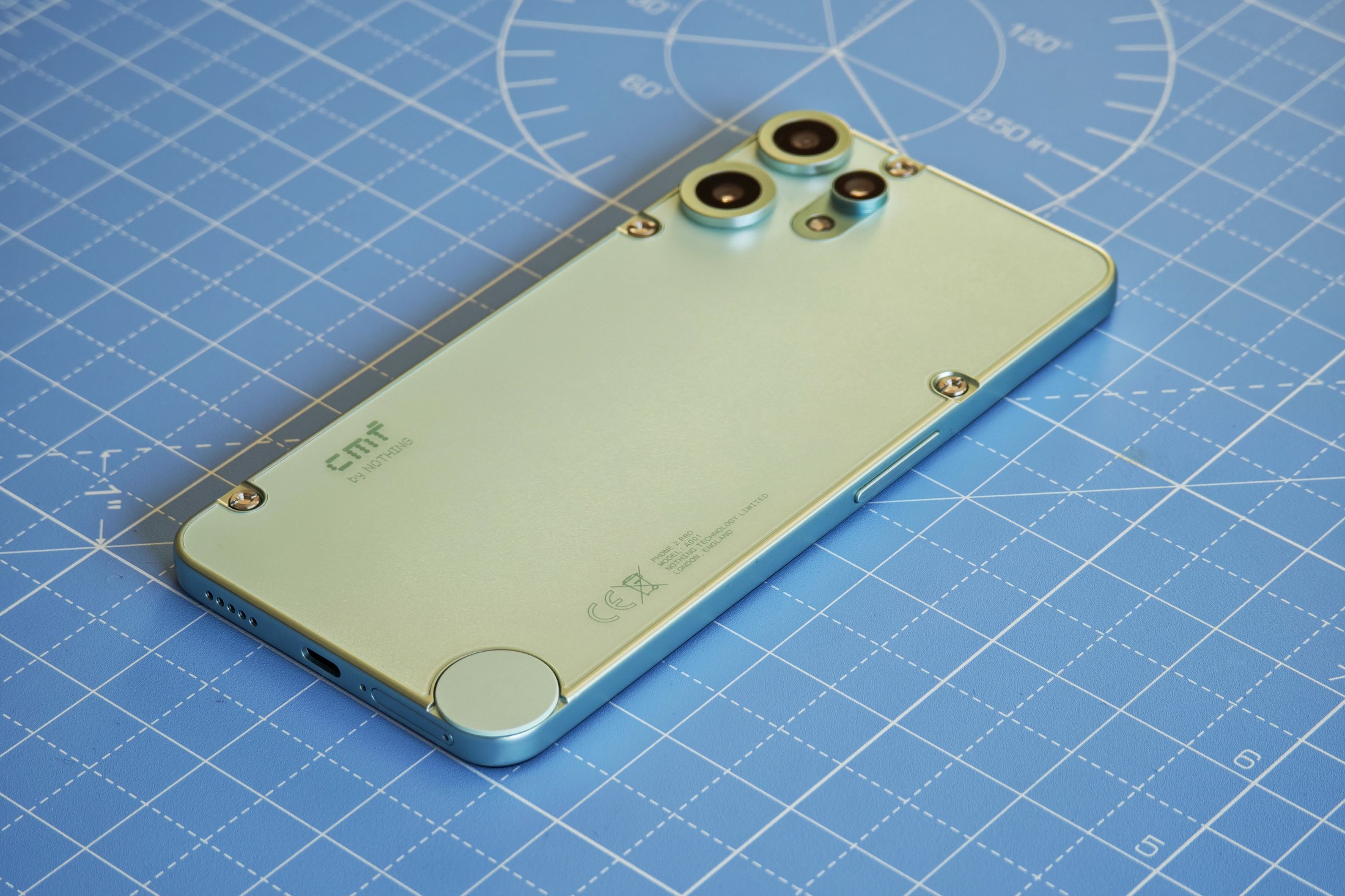 nothing-cmf-phone-2-pro-01