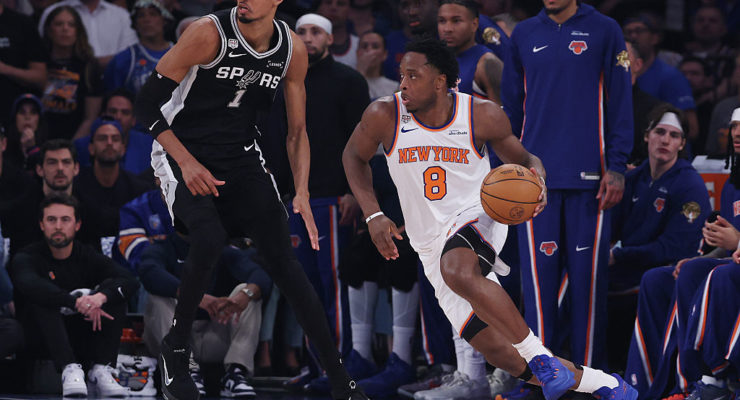 Spurs Ban Out-Of-Town Knicks Fans From Buying Game 5 Tickets
