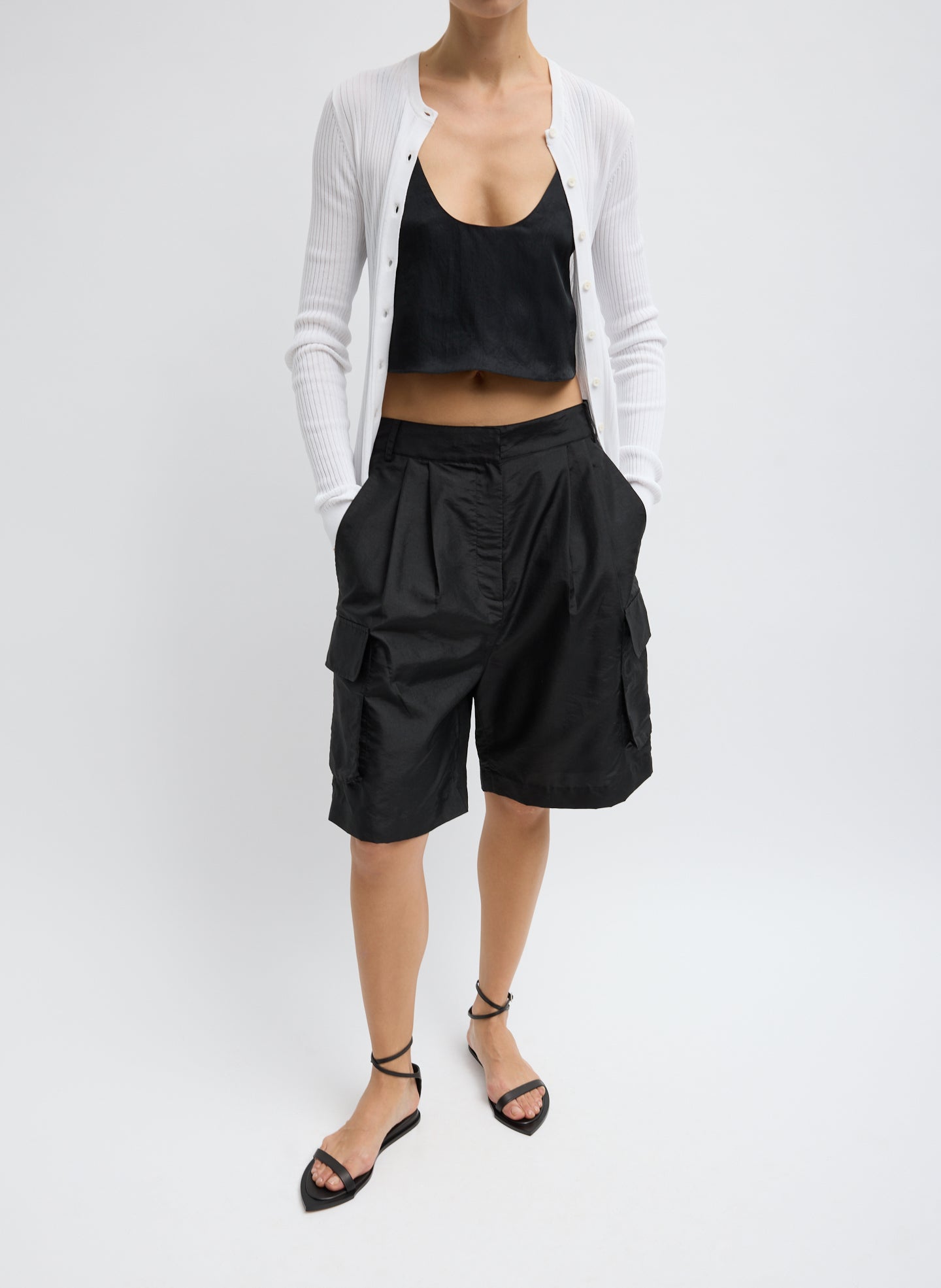 Crispy Nylon Stella Short - Black / 00 / U126ny4147