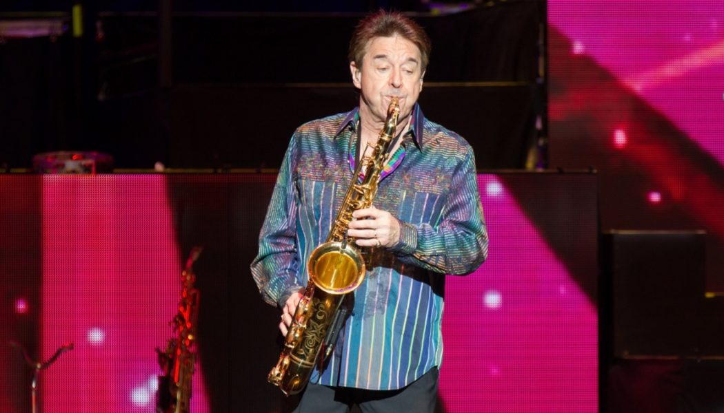 Walter Parazaider, Founding Member of Chicago, Dead at 81