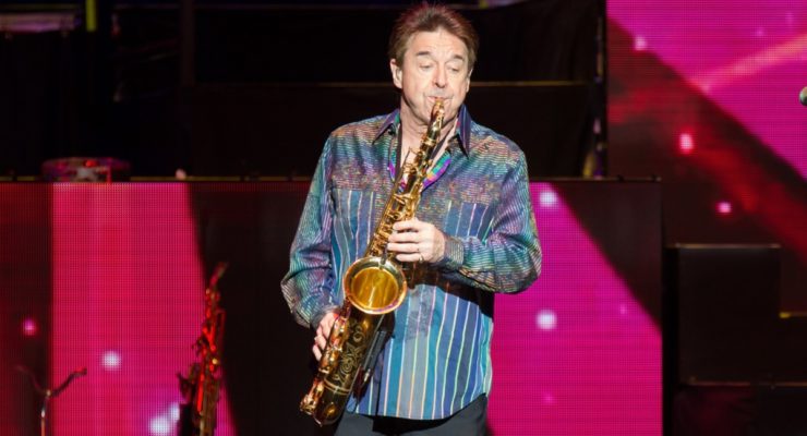Walter Parazaider, Founding Member of Chicago, Dead at 81
