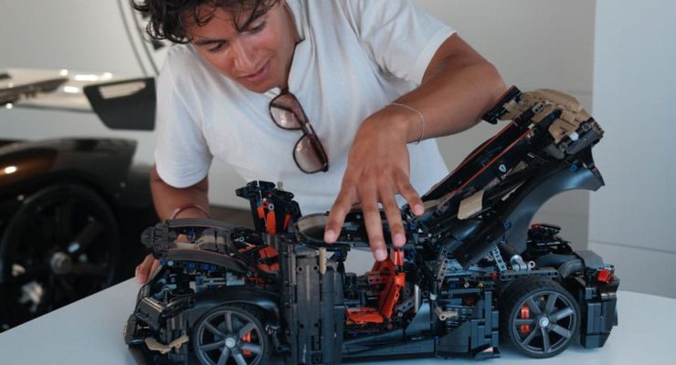 A Race to the Top of Goodwood with LEGO Technic’s Record-Breaking Ultimate Car Concept