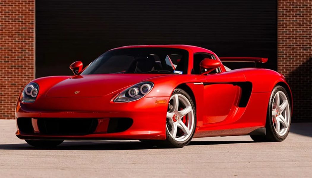 A Rare Porsche Carrera GT Finished in Ferrari’s 'Rosso Fuoco' Red Heads to Auction