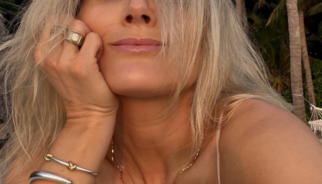 All My Favourite Fashion People Rely On This Exact Jewellery Trend to Make Their Classic Outfits Look Cooler