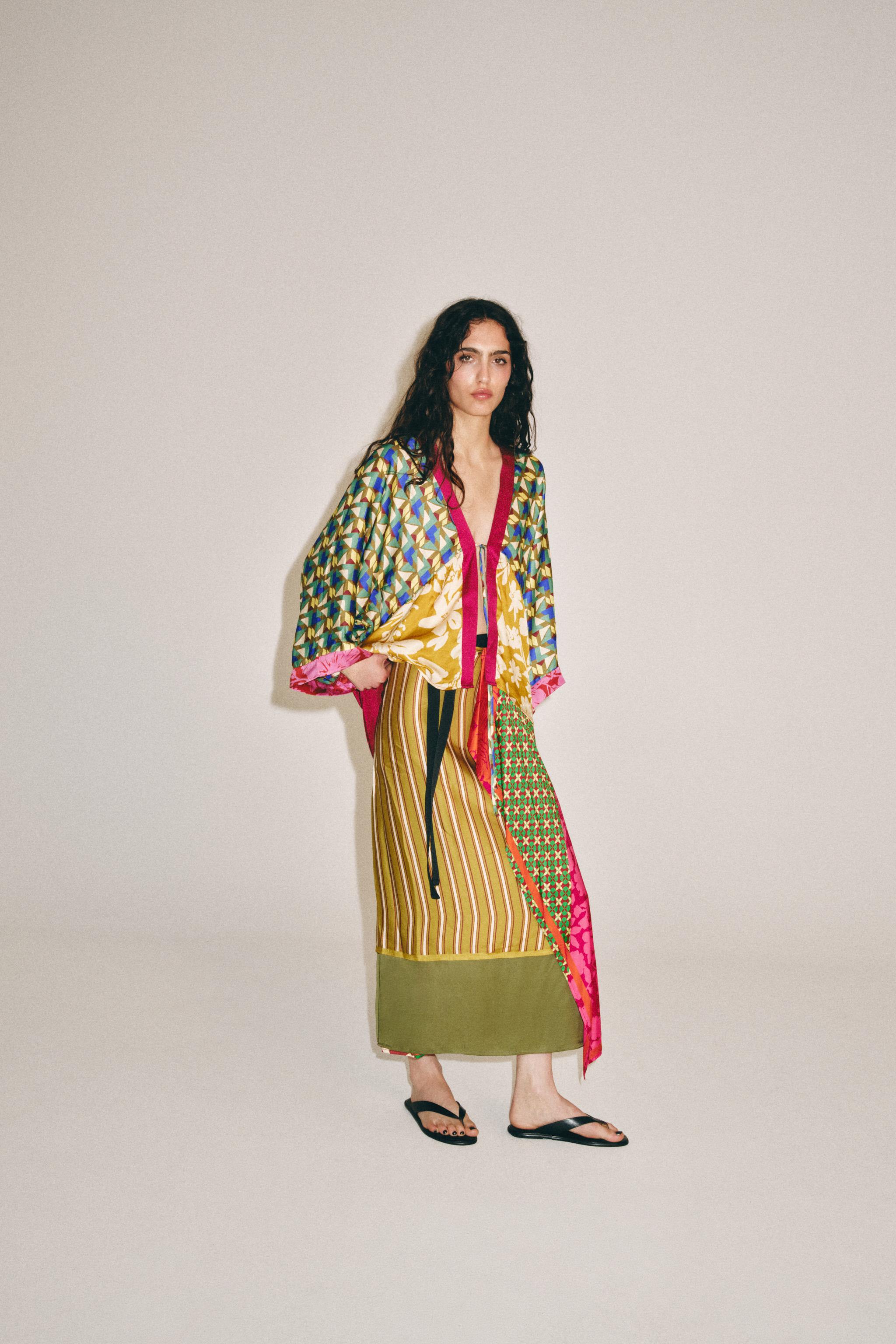 Floral Print Kimono - Multicolored - Xs-S