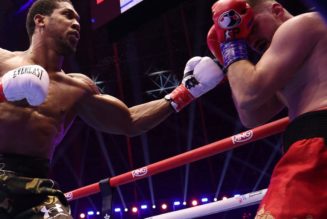 Anthony Joshua Overcomes First-Round Drama to Knock Out Kristian Prenga in Jeddah