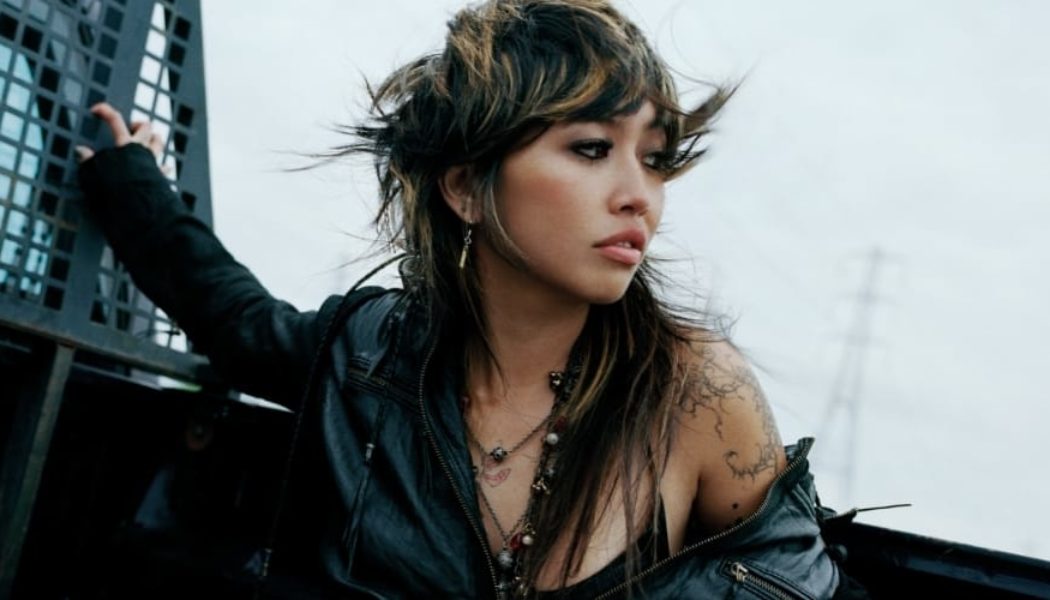 beabadoobee Drops ‘90s Emo-Grunge Single “Switchblade”