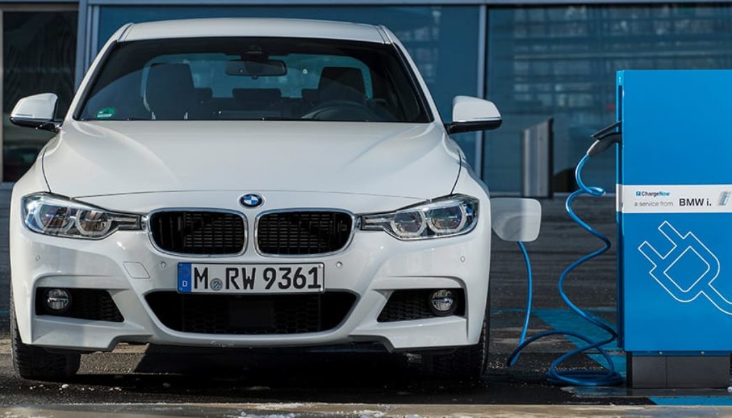 BMW Recalls Over 29,000 Plug-In Hybrid Sedans in the US Due to Fire Hazard