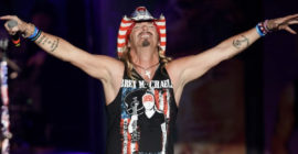 Bret Michaels Goes From Stage to Surgery