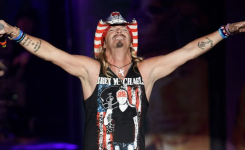 Bret Michaels Goes From Stage to Surgery