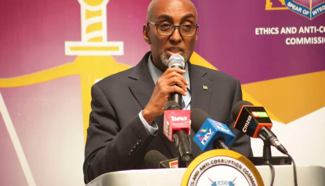 Civil servants face salary freeze over secret wealth