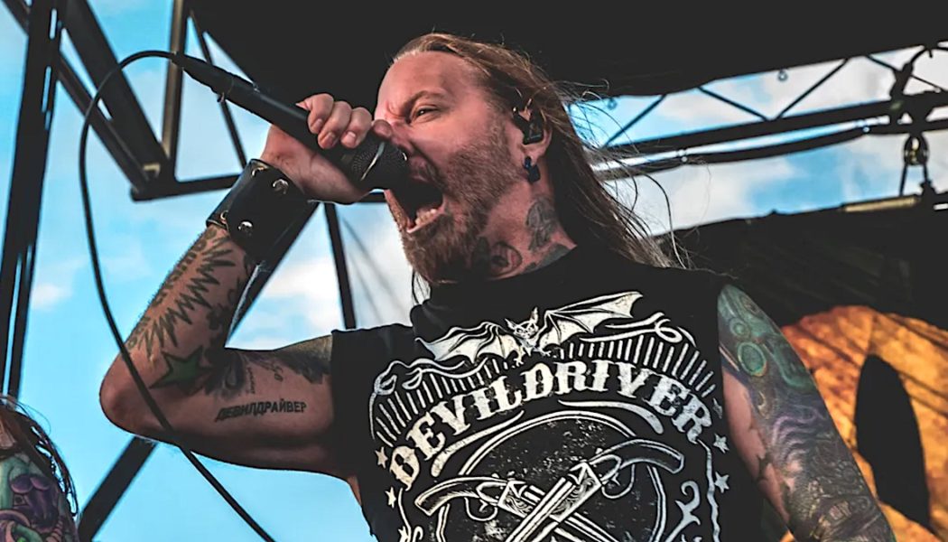 DevilDriver/Coal Chamber Frontman Dez Fafara Reveals Tumor in Head