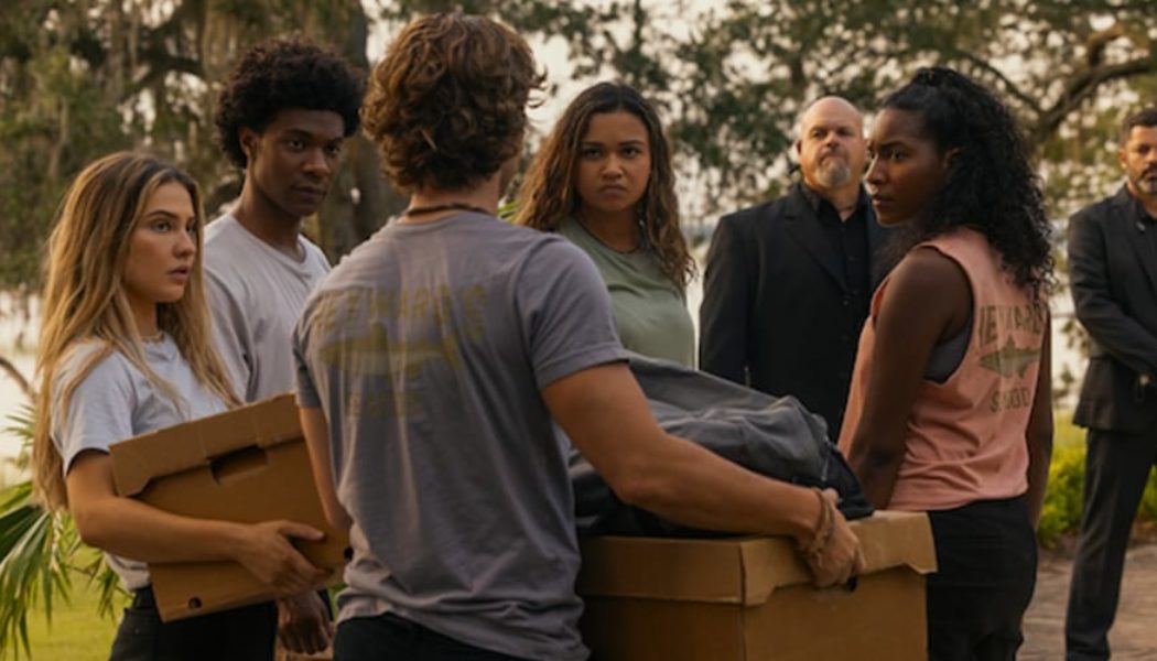 Everything Coming to and Leaving Netflix in August 2026