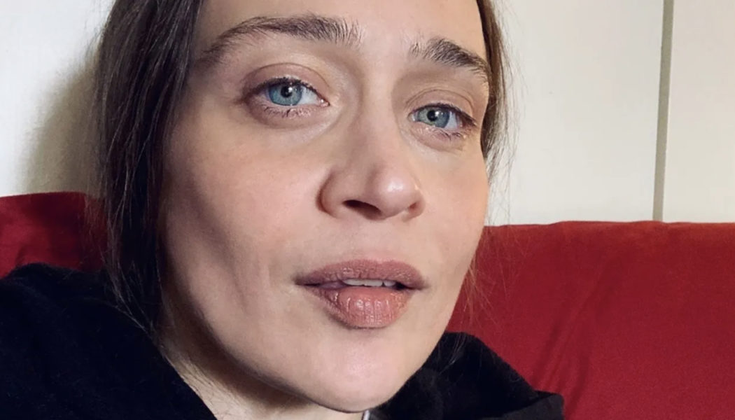 Fiona Apple Is Trying to Write About the "Endless Barrage of Horrors" But Struggling, She Says in Emotional Video