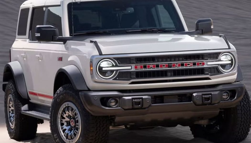 Ford Recalls Over 500,000 Broncos Due to Engine Fire Risk