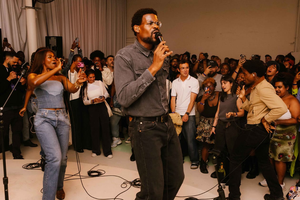From Berlin to Brooklyn, COLORSxSTUDIO Is a Hub for Creative Expression Arima Ederra, Mack Keane, and headliner Mereba WHATMORE LIIM kelela new avatar free levi's release tickets merch concert colors studio infinity song momo boyd kendrick lamar good flirts