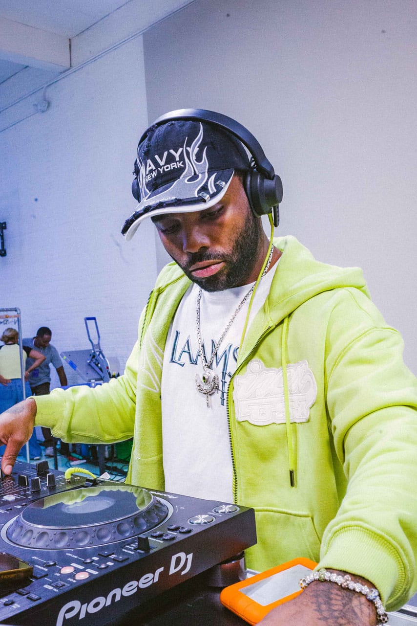 From Berlin to Brooklyn, COLORSxSTUDIO Is a Hub for Creative Expression Arima Ederra, Mack Keane, and headliner Mereba WHATMORE LIIM kelela new avatar free levi's release tickets merch concert colors studio infinity song momo boyd kendrick lamar good flirts
