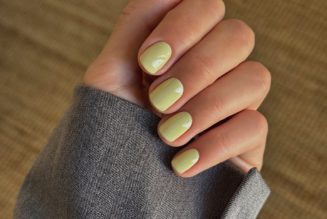 Green Nail Polish Is Trending—Searches for *This* Stylish Shade Are Up 171%