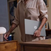 HP’s OLED-equipped 2-in-1 laptop is a solid back-to-school deal