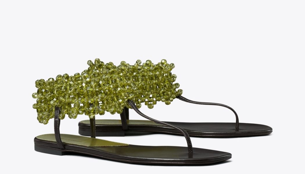 It's Here: The Summer Sandal Trend Every It-Girl Is Wearing On Vacation