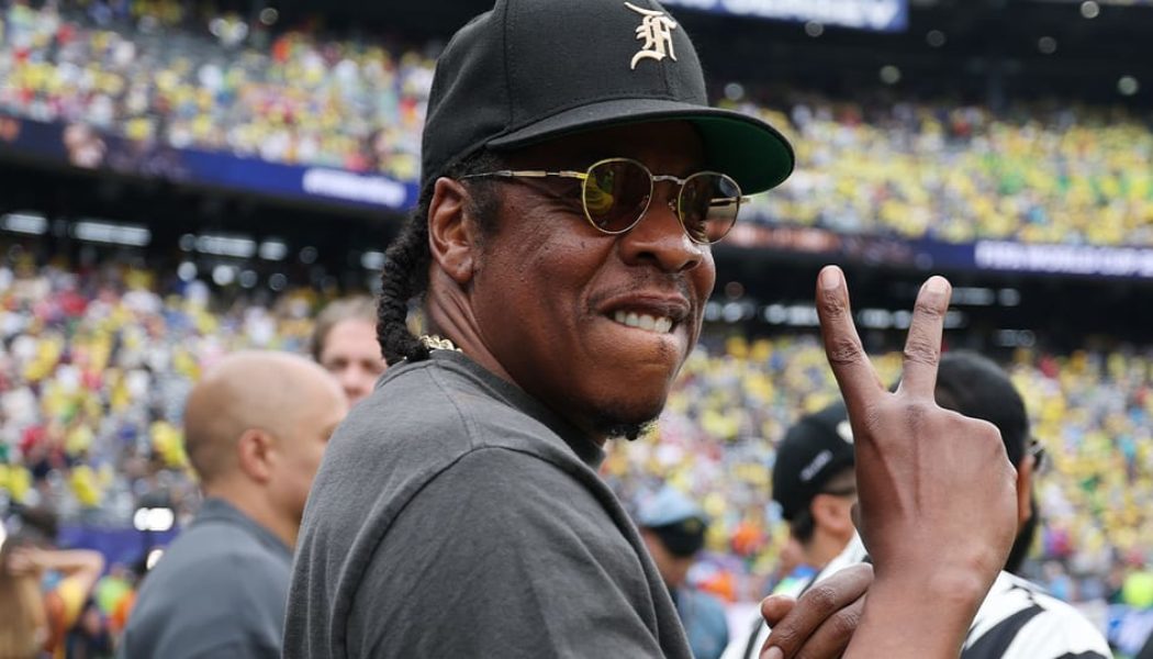 JAY-Z Smashes Yankee Stadium Attendance Record During 'Blueprint Anniversary' Show