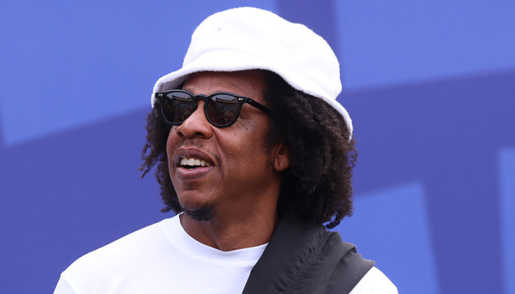JAŸ-Z’s ‘4:44’ Bonus Tracks Finally Hit All Streaming Platforms