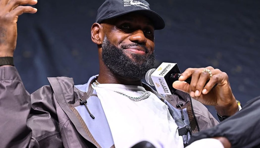 LeBron James Breaks the All-Time Jersey Sales Record After Signing With the Philadelphia 76ers