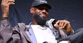 LeBron James Is Officially Signing With the Philadelphia 76ERS for His Final NBA Contract