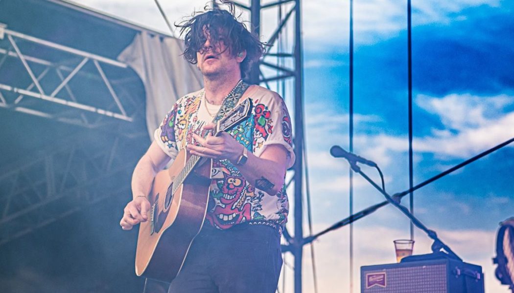 Modest Mouse Drop Guitarist Simon O'Connor from Tour Over Allegedly Sending Inappropriate Messages to Minor