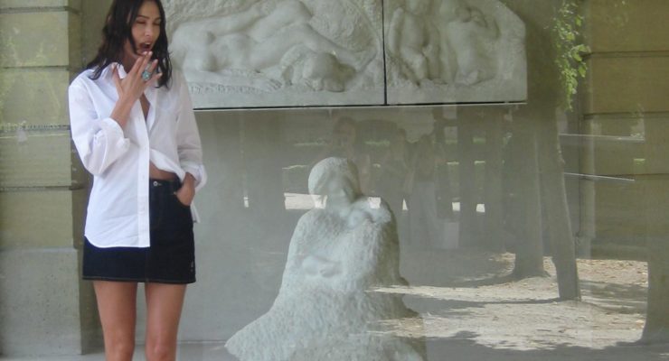 Not a Knee-Length—I've Spotted So Many Londoners Wear This Timeless Skirt Trend Instead