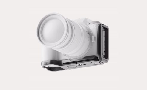 Peak Design’s modular Field Bracket has a finder tag built-in