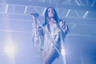 Poppy Kicks Off Headlining North American Summer Tour with 17-Song Set