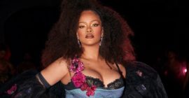 Rihanna Calls Herself “Rusty” During Surprise JAŸ-Z Guest Appearance