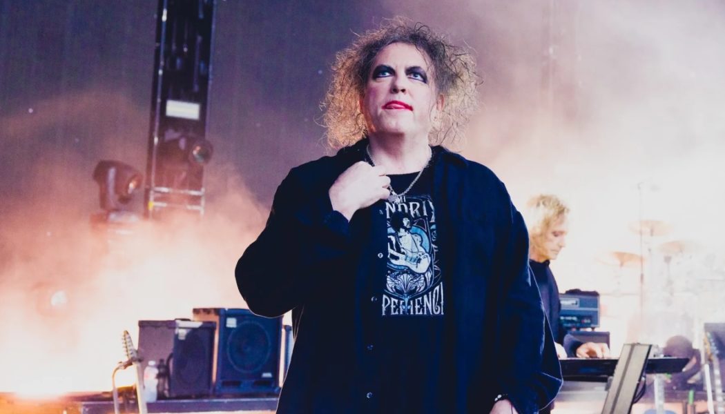 Robert Smith Slams FIFA Over First-Ever World Cup Final Halftime Show