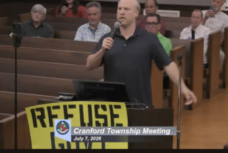 Serial Provocateur Sings Morrissey at Local Government Meeting While "Bongholeo" Opens With Lizzo Tune: Stream