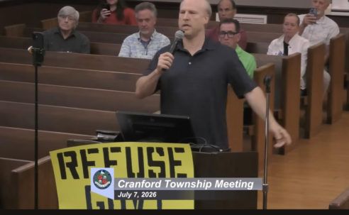 Serial Provocateur Sings Morrissey at Local Government Meeting While "Bongholeo" Opens With Lizzo Tune: Stream