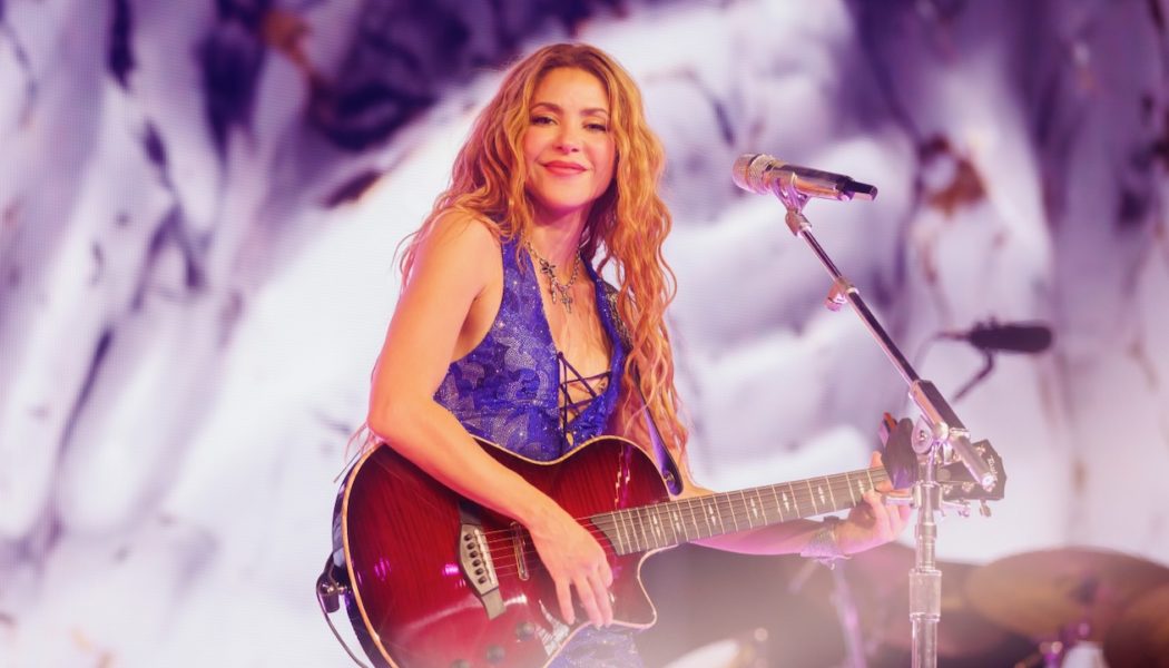 Shakira and FIFA Announce $500,000 for Venezuela Earthquake Relief
