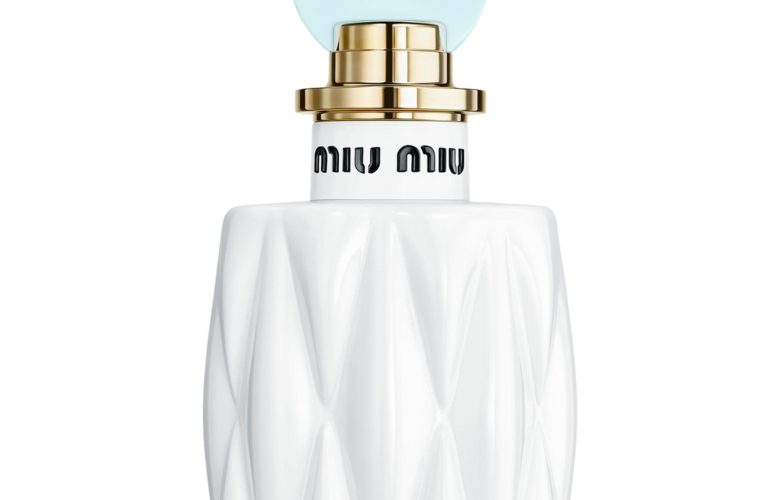 These Mango Perfumes Are Sweet, Juicy, and Mouthwatering