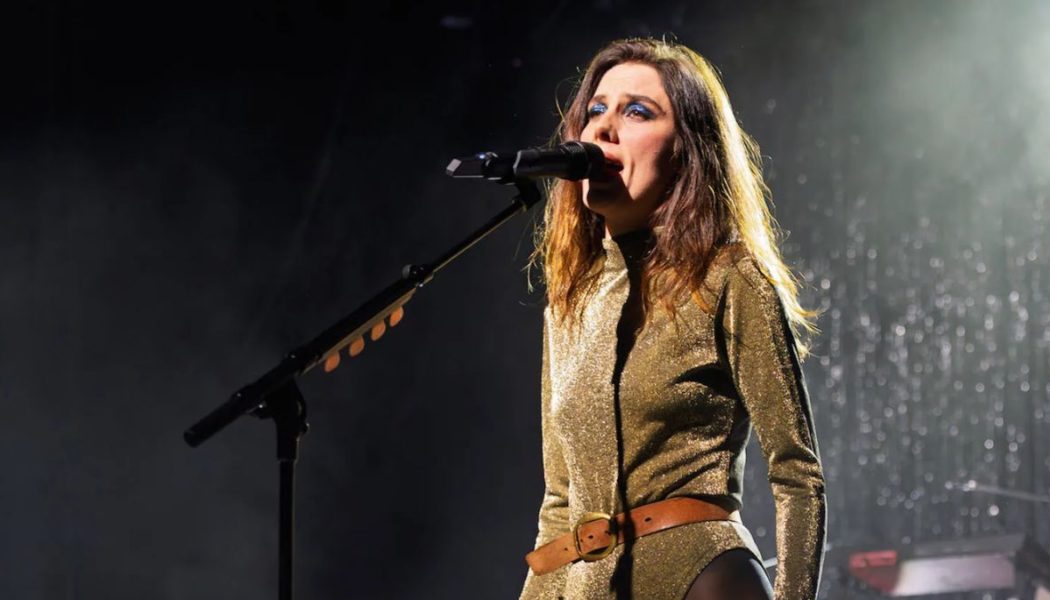 Wolf Alice Cover Nirvana's "Smells Like Teen Spirit" at Homecoming London Show