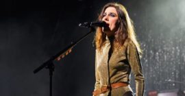 Wolf Alice Cover Nirvana’s “Smells Like Teen Spirit” at Homecoming London Show