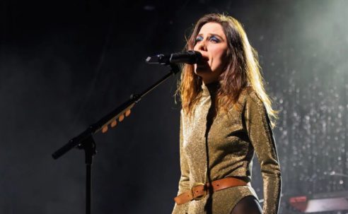 Wolf Alice Cover Nirvana's "Smells Like Teen Spirit" at Homecoming London Show