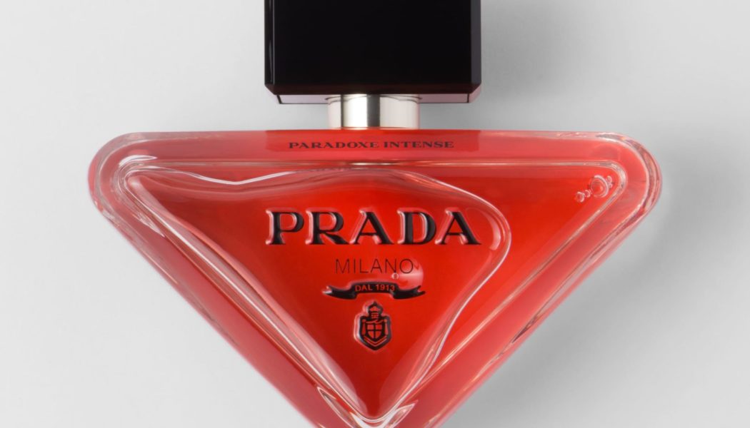 Zendaya’s Signature Scent? The Sensual Perfume Editors Swear By for Date Night and Compliments