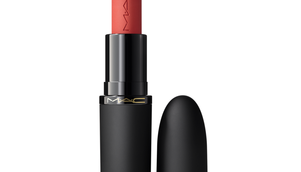 7 Must-Have Products for the Perfect Blurred Lip in 2026