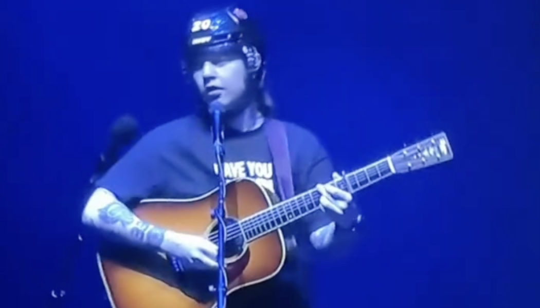 Billy Strings Protects His Head With Helmet at Concert After Getting Hit With Object